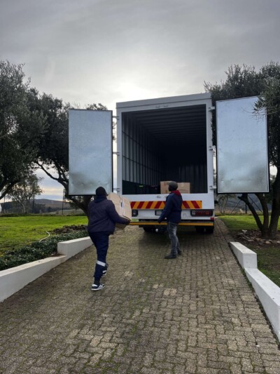 Rossouw Removals - Truck